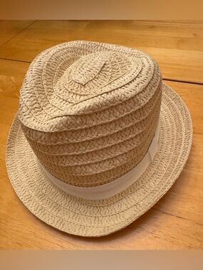 Straw Fedora Hat Tan w/ White Band